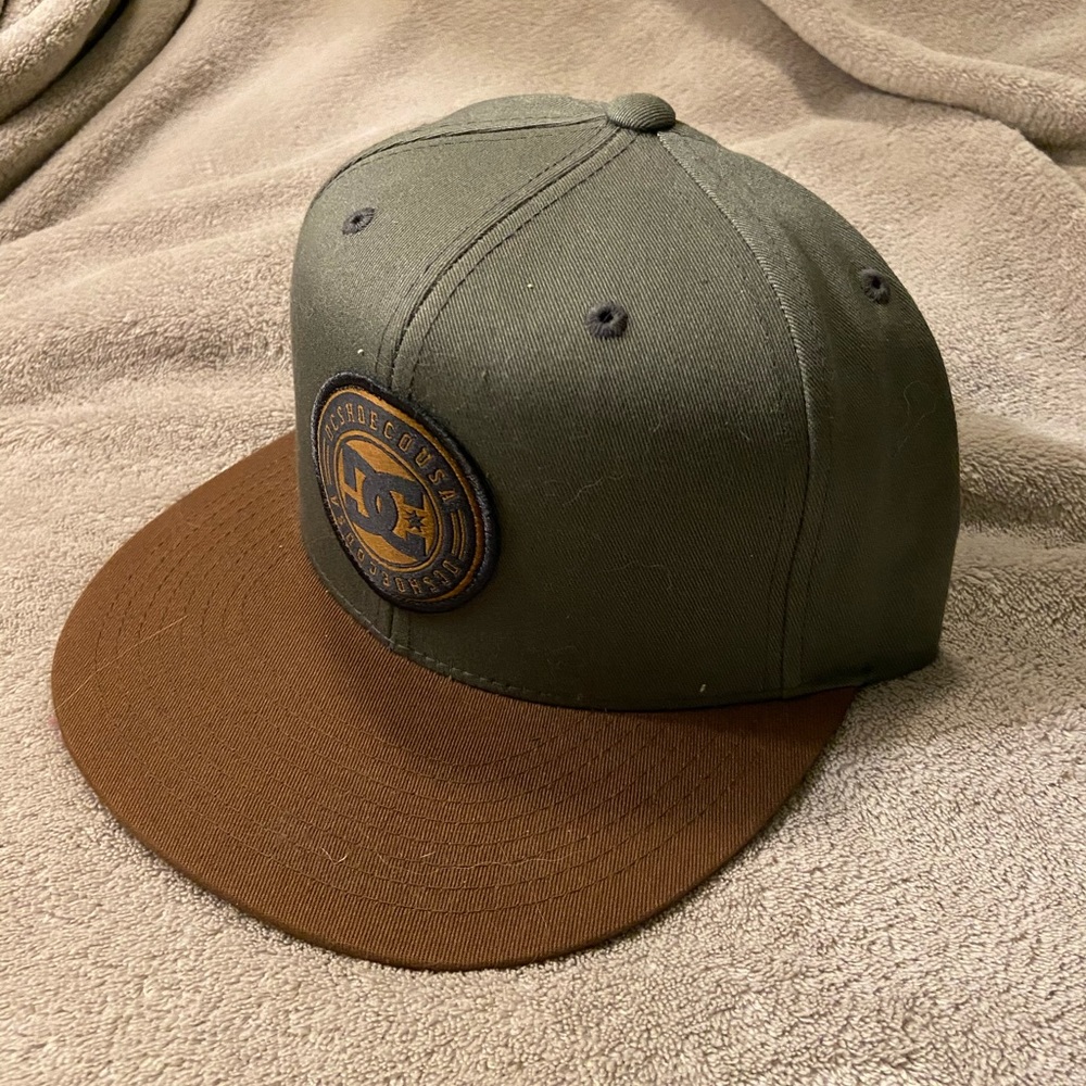 DC shoe company Snapback